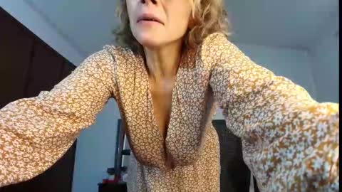            online show from March 7, 11:51 am