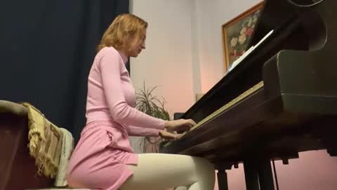 ingridmayer online show from February 4, 6:25 pm