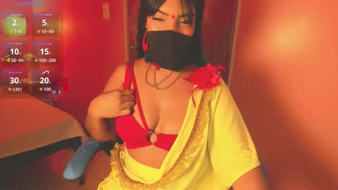 Snapshot of iniya_parul chatting on November 20, 1:44 pm Iniya online show from November 20, 1:44 pm