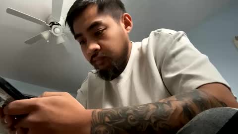 inkapepe0420 online show from December 18, 4:35 pm