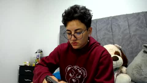 lyan onlyfans n linda online show from July 3, 1:56 am