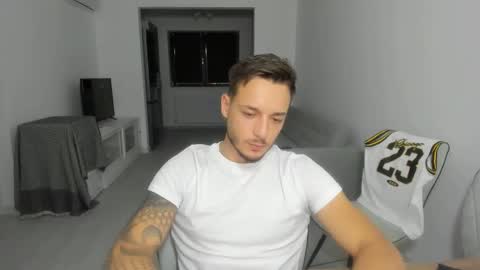 Snapshot of inkedmuscleking chatting on October 20, 8:53 pm inkedmuscleking online show from October 20, 8:53 pm