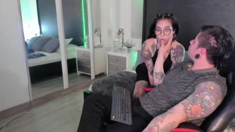 Snapshot of inkedsinners_ chatting on May 15, 3:57 am inkedsinners_ online show from May 15, 3:57 am