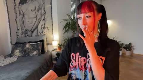 Xenia online show from October 15, 1:22 pm