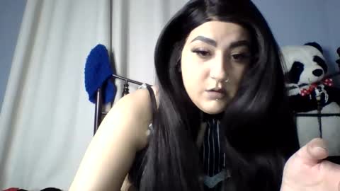 Laeana online show from March 21, 3:22 am
