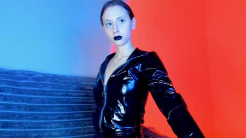 Snapshot of inner_light___ chatting on March 8, 5:28 pm Venera online show from March 8, 5:28 pm