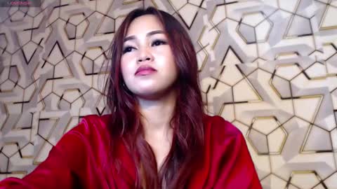 Belle online show from December 4, 9:46 pm