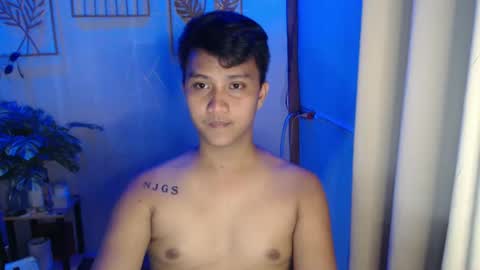 Snapshot of innocent_neil143 chatting on January 22, 5:59 pm Neil online show from January 22, 5:59 pm