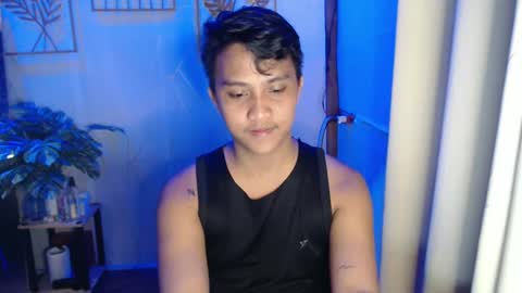 Snapshot of innocent_neil143 chatting on January 29, 2:53 pm Neil online show from January 29, 2:53 pm