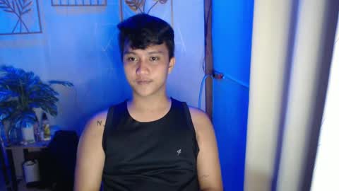 Snapshot of innocent_neil143 chatting on February 1, 5:47 pm Neil online show from February 1, 5:47 pm