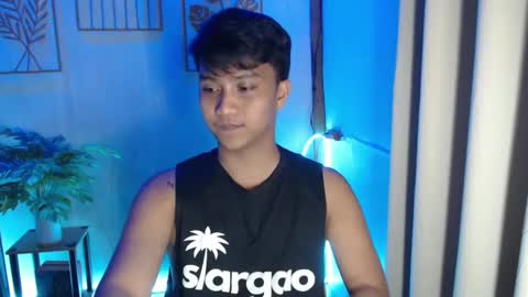 Snapshot of innocent_neil143 chatting on February 23, 5:39 pm Neil online show from February 23, 5:39 pm