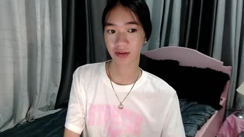 Reign online show from March 4, 10:32 am