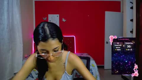 Snapshot of inocent_luna chatting on January 14, 2:50 am Luna moon online show from January 14, 2:50 am