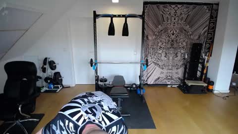 Snapshot of insanemaxxx chatting on December 2, 9:35 am insanemaxxx online show from December 2, 9:35 am