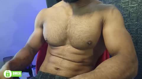 Miles online show from November 25, 6:46 am