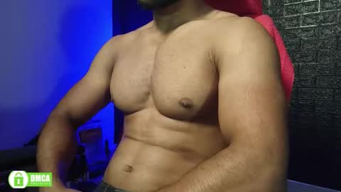 insanestud_miles2 online show from December 21, 1:18 pm