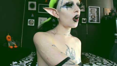 Snapshot of insania_999 chatting on January 15, 8:48 pm SANIA online show from January 15, 8:48 pm