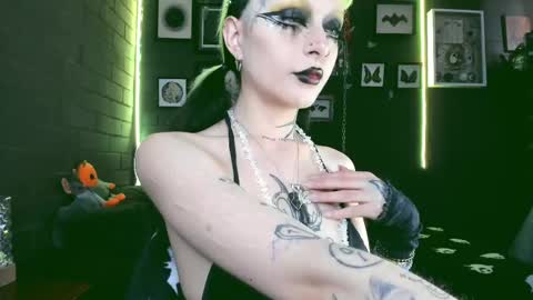 Snapshot of insania_999 chatting on February 26, 3:41 pm SANIA online show from February 26, 3:41 pm