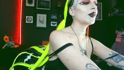Snapshot of insania_999 chatting on March 4, 3:48 pm SANIA online show from March 4, 3:48 pm