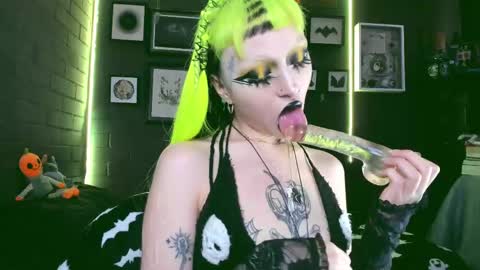Snapshot of insania_999 chatting on March 5, 2:56 pm SANIA online show from March 5, 2:56 pm