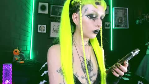 Snapshot of insania_999 chatting on March 7, 6:33 pm SANIA online show from March 7, 6:33 pm