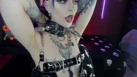Snapshot of insania_999 chatting on September 16, 5:25 pm SANIA online show from September 16, 5:25 pm