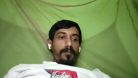 interne8famous online show from November 1, 1:46 pm