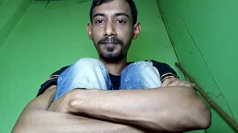 interne8famous online show from December 1, 10:53 am