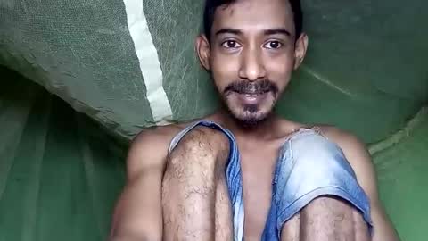 interne8famous online show from December 5, 10:24 am