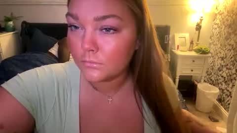 Snapshot of interracialfun379687 chatting on April 24, 3:42 am interracialfun379687 online show from April 24, 3:42 am