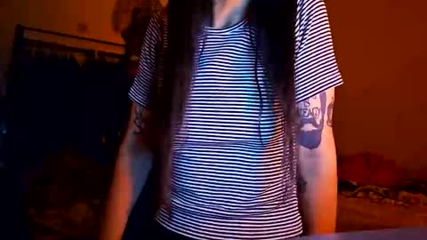 kirie  online show from December 17, 3:01 am