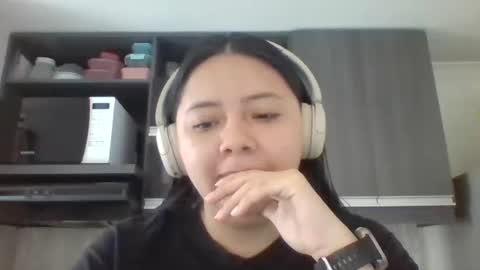 Iris 3 online show from April 6, 2:18 pm