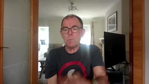 inthemood63 online show from June 9, 4:40 pm