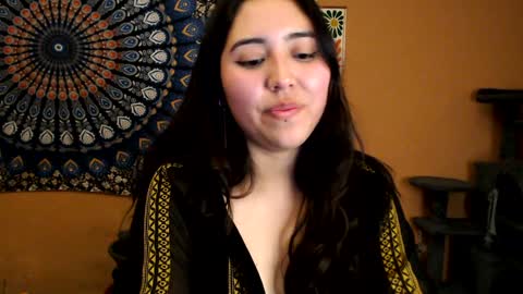 Snapshot of intimatetales chatting on January 17, 5:19 pm Africa online show from January 17, 5:19 pm