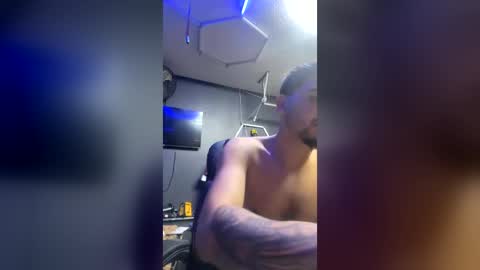 intodeep561 online show from June 23, 7:28 am