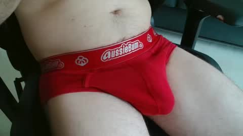 Snapshot of intoyourdad chatting on March 26, 5:57 am intoyourdad online show from March 26, 5:57 am