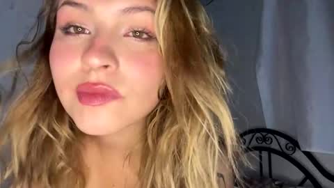 Lillith online show from February 13, 4:19 am