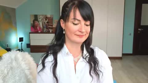 iracherrynow online show from November 20, 10:04 am