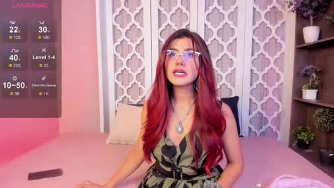 Iris Rosse online show from October 2, 11:01 pm