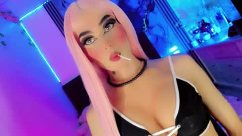 Snapshot of irina_lechera_ chatting on September 23, 7:17 pm Irina online show from September 23, 7:17 pm