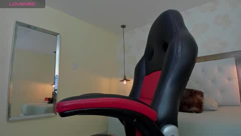 Snapshot of irina_palvin chatting on October 16, 12:39 pm irina_palvin online show from October 16, 12:39 pm