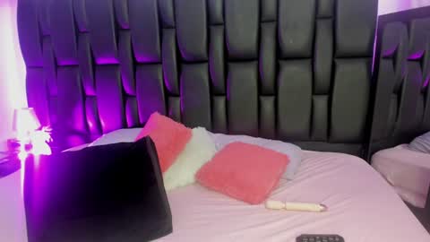 Snapshot of irinalove_ chatting on July 30, 1:21 pm Irina online show from July 30, 1:21 pm
