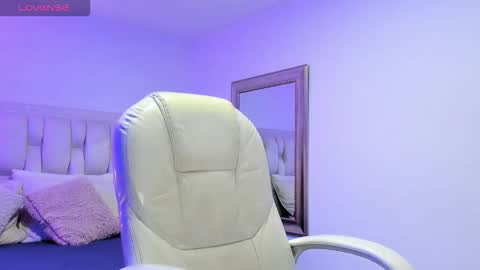 iris8_ online show from October 7, 12:35 pm