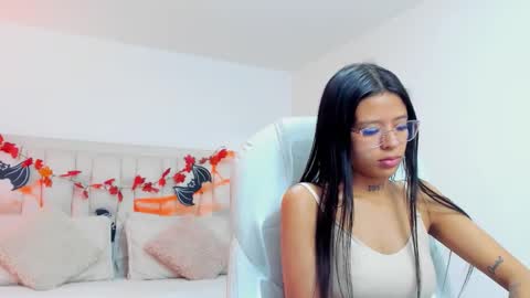 iris8_ online show from October 13, 12:16 pm