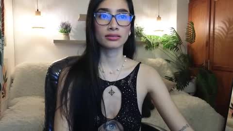 iris  online show from September 30, 12:32 pm