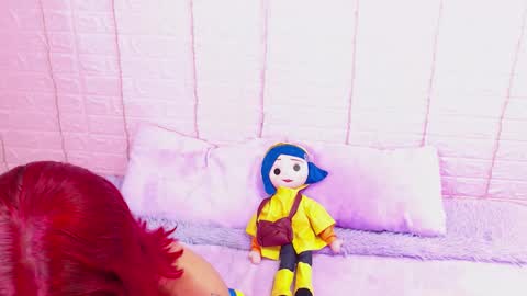 Snapshot of iris_joi chatting on February 9, 1:09 am Iirs online show from February 9, 1:09 am