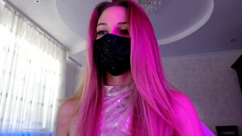 Snapshot of iris_lave chatting on July 12, 4:42 pm Lily online show from July 12, 4:42 pm