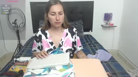 IRIS online show from February 3, 1:19 pm