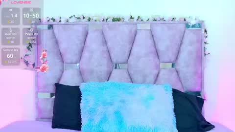Snapshot of iris_mandarinne chatting on June 22, 5:43 pm Iris online show from June 22, 5:43 pm