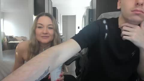 Snapshot of iris_roslin chatting on April 24, 11:51 pm Iris 3 online show from April 24, 11:51 pm